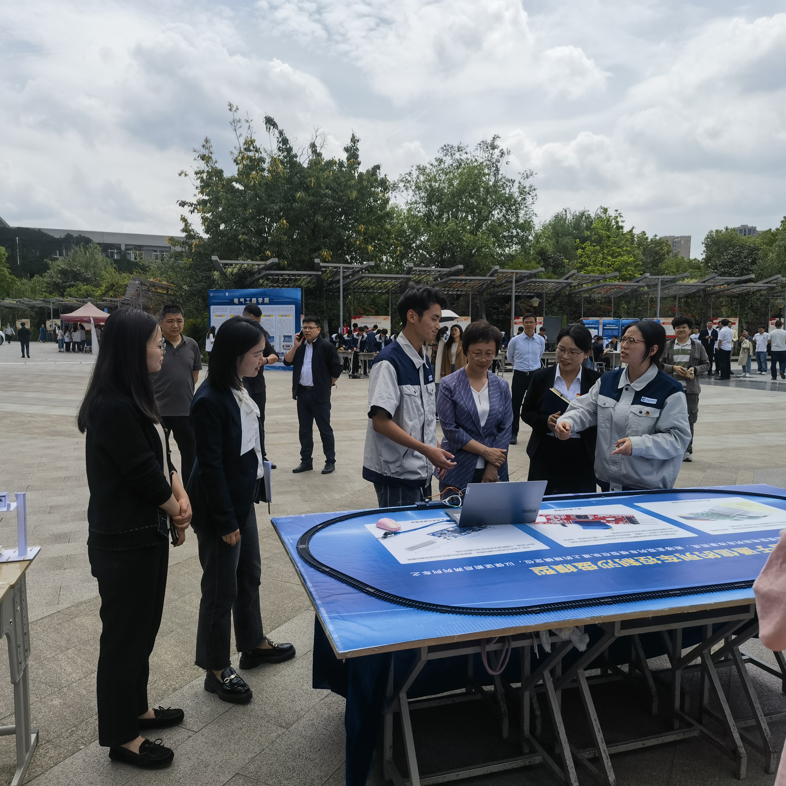 QQ图片20240424154629.jpg QQ图片20240424154629.jpg